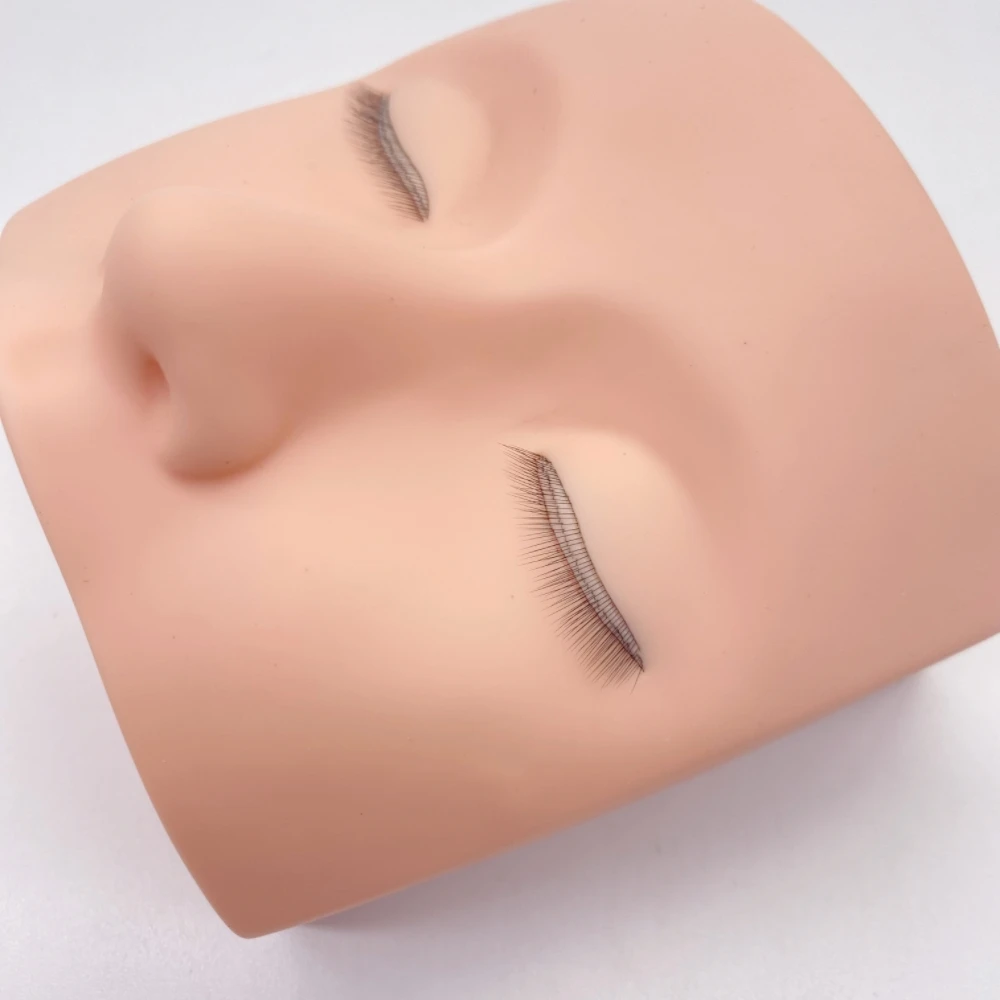 False Eyelash Mannequin Head F - Eyelash Extension Model review and price